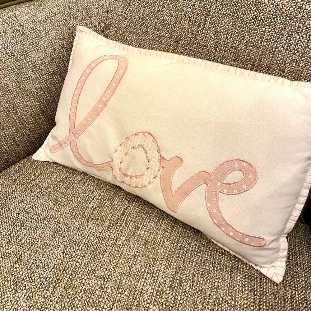 Decorators Accents “Love” accent throw pillow